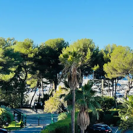 Santa Lucia Piscine Proche Du Centre Raphael Apartamento *