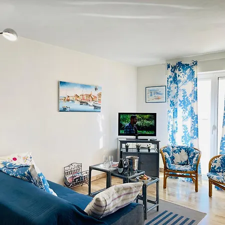 Apartamento Santa Lucia Piscine Proche Du Centre Raphael *